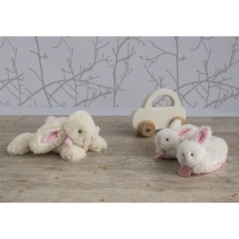 Chaussons hochet lapin bonbon rose - Doudou & Cie